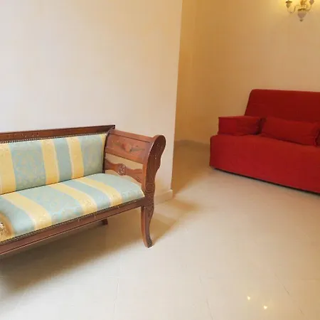 Rosetta Guest house 4*