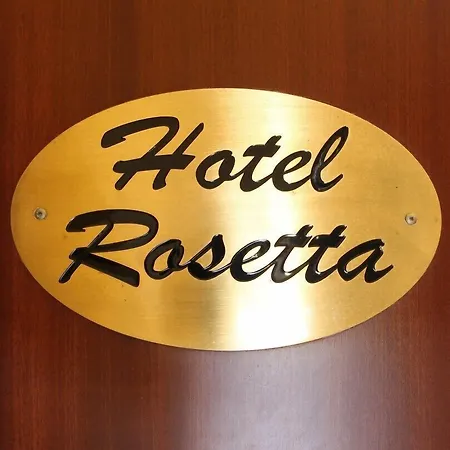 Rosetta Pensión 4*